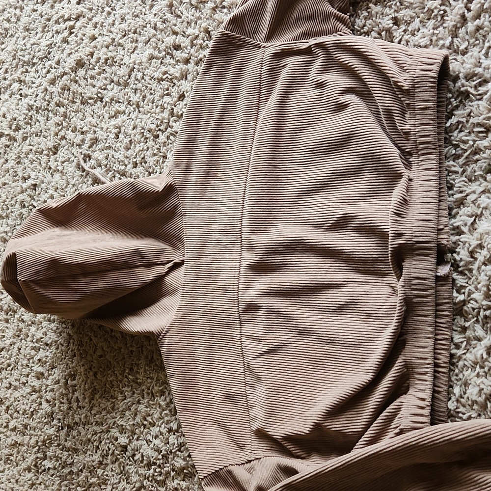 Brown crop corduroy jacket womans size medium with zipper - Picture 5 of 8